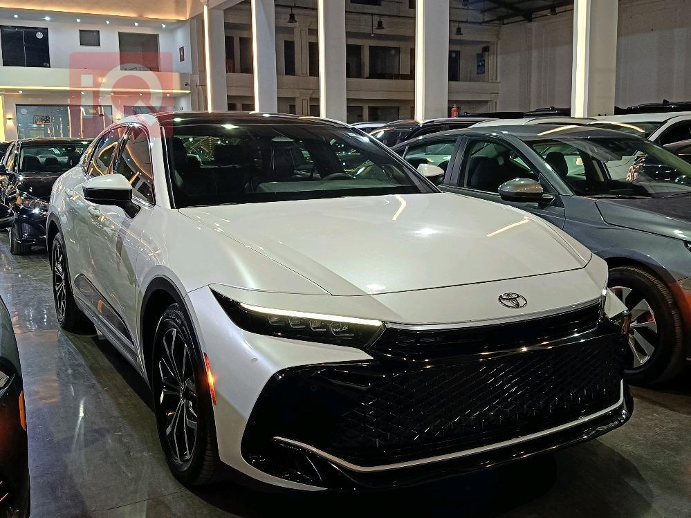 تۆیۆتا کراون